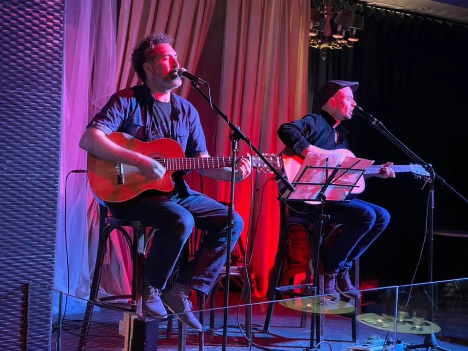 CHARLY & THE COCONUTS