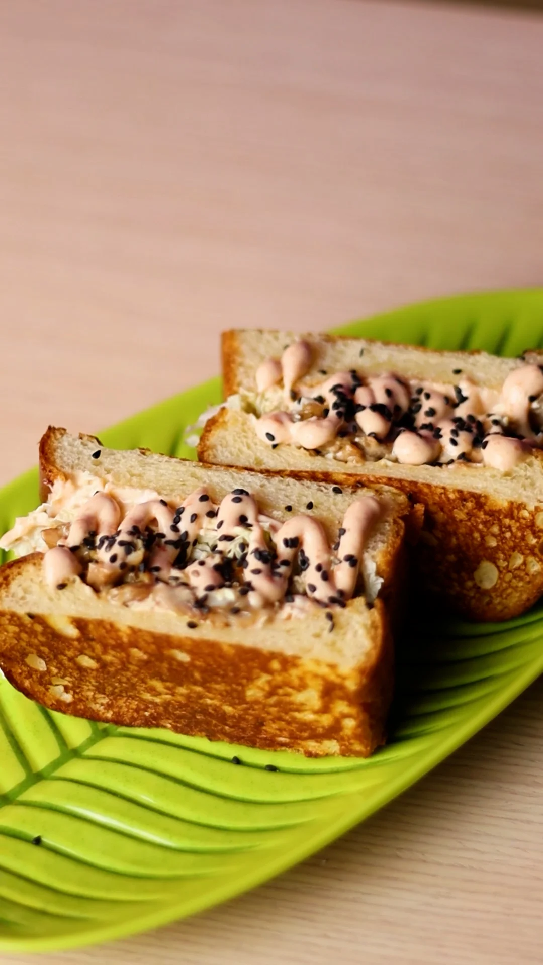 Korean Brioche Sandwich Filled with Free-Range Chicken in Yakiniku, Pe-Tsai and Kimchee Mayo